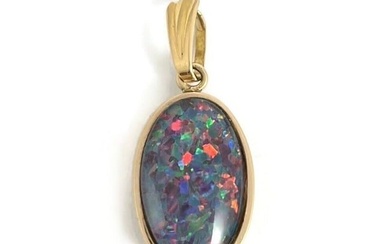 Vintage Oval Opal Necklace Pendant 9K Yellow Gold, 3.12 Grams