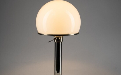Wilhelm Wagenfeld, lampe de table 'WG 24', 1924, H. 36 cm, Ø 18 cm. Fabriqué...