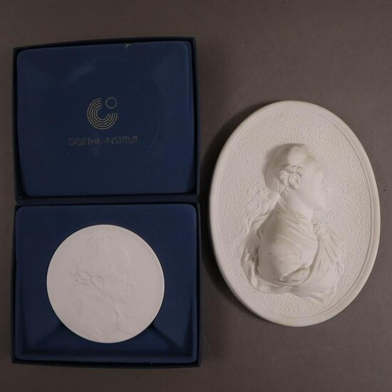 Zwei Reliefplaketten mit Goethe-Portrait