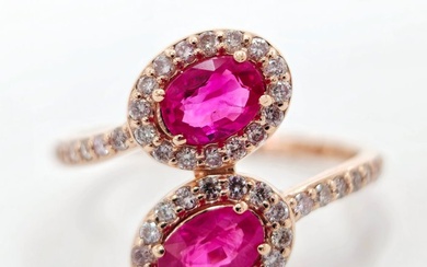 *no reserve* 1.20 ct Red Ruby & 0.55 ct N.Fancy Pink Diamond Designer Ring - 3.04 gr - 14 kt. Pink gold - Ring - 1.20 ct Ruby - Diamond