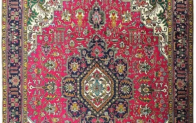10 x 13 Persian Tabriz Wool Rug 1980s
