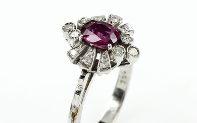18 kt gold ring with ruby and...