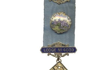 1939-40 Anfield Priory Lodge No 4039 Masonic gold and enamel...