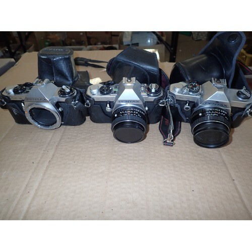 3 Retro Pentax cameras.