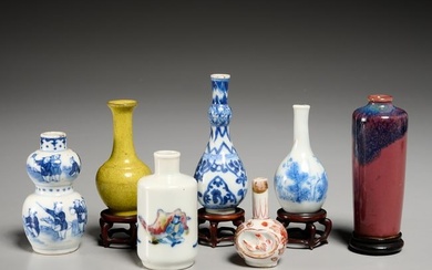 (7) Chinese porcelain miniature vases