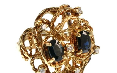 14K Yellow Gold Sapphire & DIAMOND Ring
