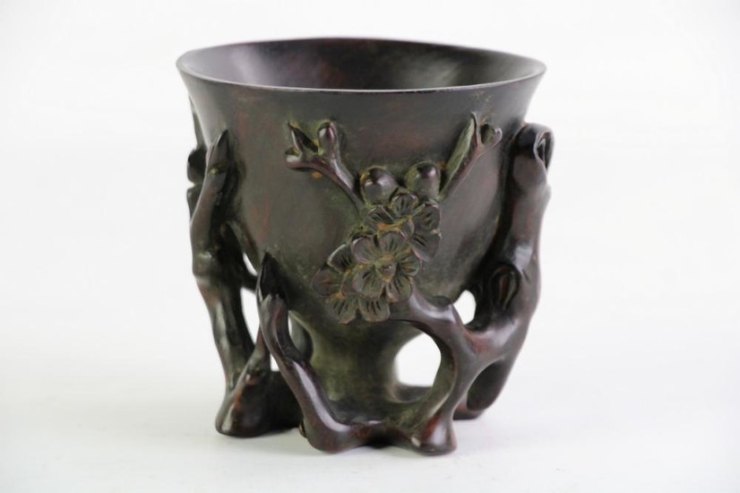 A Carved Floral Motif Rosewood Libation Cup (H 8cm Dia 7.5cm)