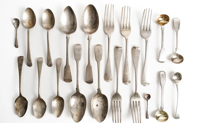 A GROUP OF SILVER TABLE FLATWARE (20)