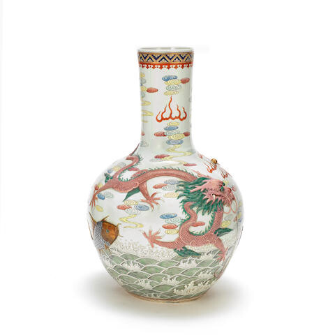 A LARGE FAMILLE ROSE 'DRAGON AND CARP' VASE, TIANQIUPING