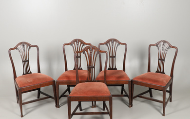 A SET OF FIVE HEPPLEWHITE STYLE MAHOGANY DINING CHAIRS, 19TH CENTURY.