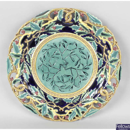 A modern Minton archive collection limited edition Christmas plate and other collectable items.