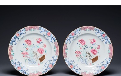 A pair of Chinese famille rose 'antiquities' dishes, Yongzhe...