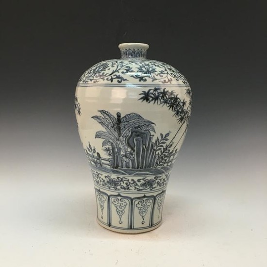 Chinese Blue-White Meiping Vase