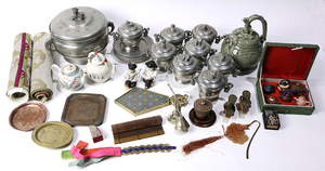 Chinese Decorative Items, Petwer, Teapots