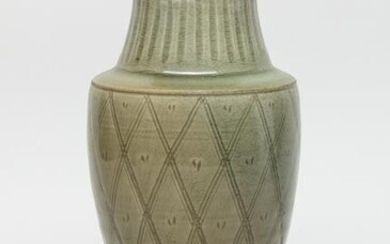Chinese Ming Type Shipwreck Porcelain Vase