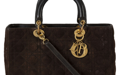 Christian Dior, sac Lady Dior en daim marron matelassé cannage, charmes D.I.O.R., bandoulière en cuir, 24x32 cm