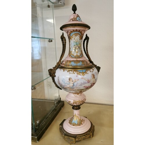 Classical Antique Pink & Figural Scene Centrepiece Urn/Vase ...