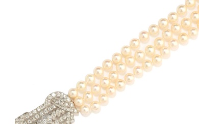 DIAMOND AND CULTURED PEARL NECKLACE, 1930s