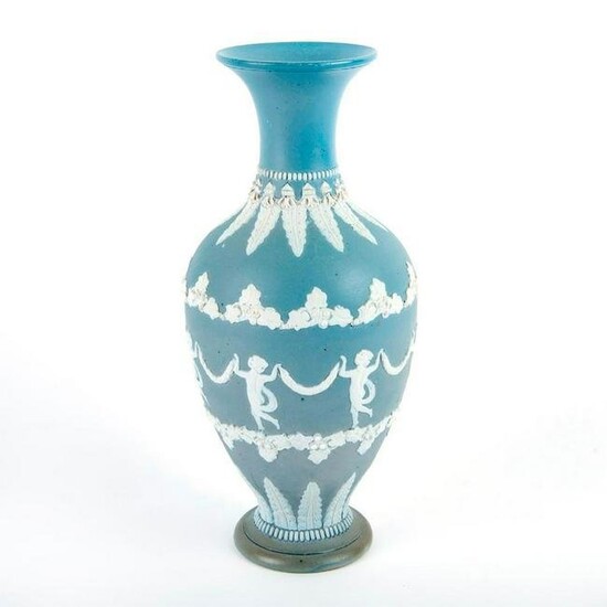Doulton Lambeth Silicon Ware Vase