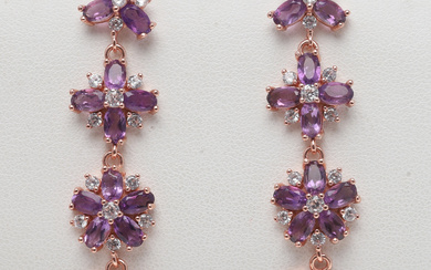 EARRINGS, sterling silver with amethysts and garnets, contemporary.
