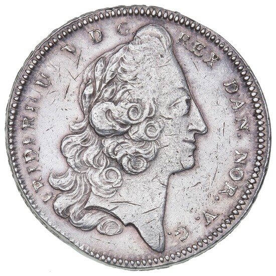 Frederik V, 3 krone ND (1746), H 28, Dav. 1297, 45.66 g,...