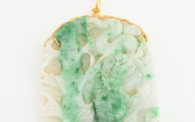 Jadeite Jade, 22k Yellow Gold Pendant.