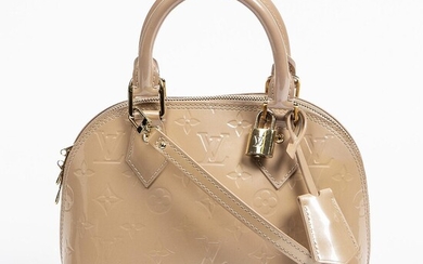 Louis Vuitton: A "Alma BB" bag of beige monogram Vernis leather with gold tone hardware and two handles. – Bruun Rasmussen Auctioneers of Fine Art