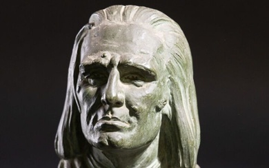 M. BOURAINE (XXe siècle). "Liszt". Buste en terre cuite à patine verte, signé et titré...