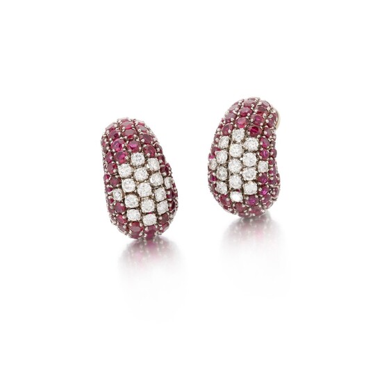 Pair of ruby and diamond earclips (Paio di orecchini a clip in rubini e diamanti) , Pair of ruby and diamond earclips (Paio di orecchini a clip in rubini e diamanti)
