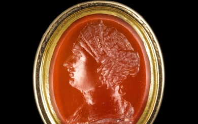 *SCEAU en or serti d'une intaille sur cornaline figurant un portrait de matrone romaine de...