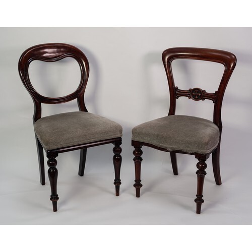 SET OF FOUR VICTORIAN MAHOGANY SINGLE DINING CHAIRS, each wi...