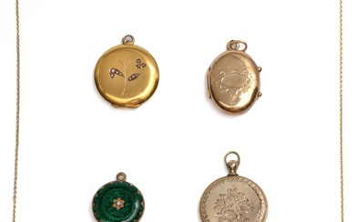 Vier gouden medaillons, 19e eeuw.
