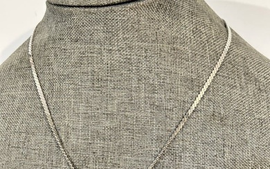 Vintage Sterling Silver mother heart pendant Necklace sz 16"