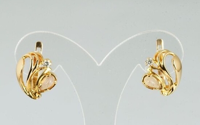 14 kt. Gold - Earrings - Diamonds, Quartz