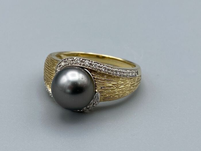 14 kt. Tahitian pearl, Yellow gold - Ring - Diamonds