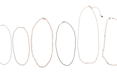 14K AND 18K GOLD CHAIN NECKLACES Approx. length of longest: 17 3/4 in. (x 45.1 cm.)