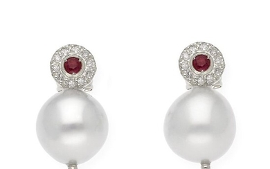 18 kt. White gold - Earrings - 0.20 ct Rubies - Diamonds, 9.50mm south sea pearls
