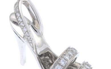 18ct gold diamond shoe charm / pendant