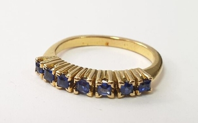 19,2 kt. Gold - Ring - 0.40 ct Sapphire