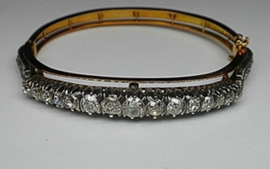 Bracelet jonc bicolore orné de diamants TA pour 4 …