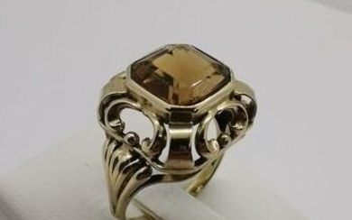8 kt. Gold - Ring - 6.00 ct Smoky quartz