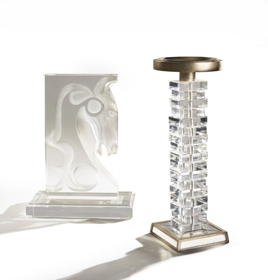 A MODERNIST STYLE TABLE LAMP, ALONG WITH A DECORATIVE ELEMENT