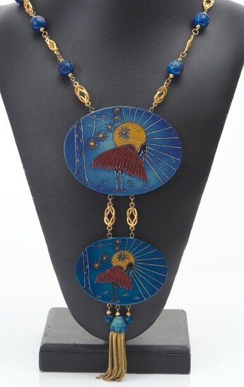 A VINTAGE NECKLACE WITH LARGE HAND PAINTED PLAQUES AND TASSELS IN THE JAPANESE STYLE