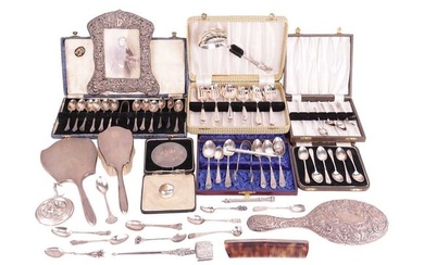 A mixed collection of silver and silver plate, comprising two silver propelling pencils, a silver ve