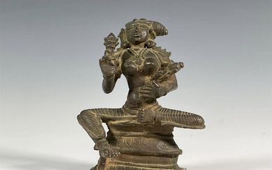 Antique Indian Bronze Figurine