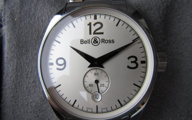 Bell & Ross - Pilot - BR 123 - Men - 2011-present