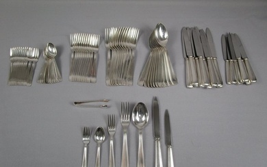 Bruno Wiskemann - Belgien - Cutlery set - Art Deco - 12 people - 85 pieces - Silverplate