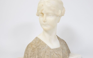 Buste de femme en albâtre ca 1900 Damesbuste in albast ca 1900 H 27 cm...