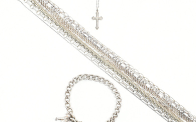 COLLECTION OF ASSORTED SILVER CHAIN NECKLACES & BRACELET