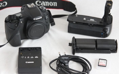 Canon EOS 60D + Batterygrip + accessoires